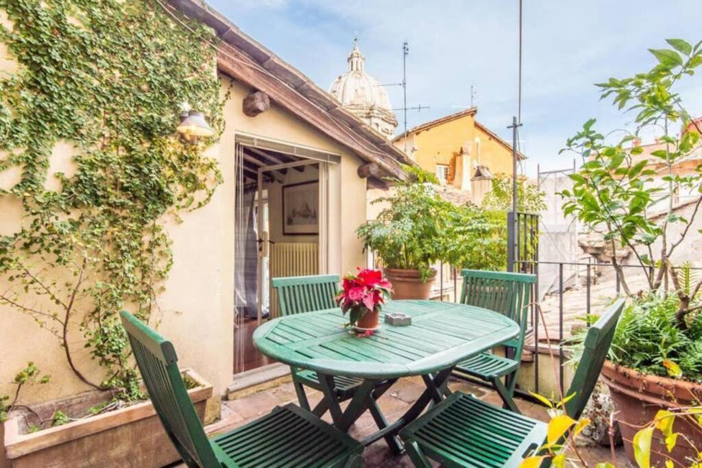 Apartmán Campo De Fiori Luxury House Řím Exteriér fotografie